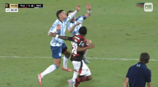 Dura lesión de Santiago Sosa: fractura facial y dudas sobre su participación en la revancha ante&nbsp;Flamengo