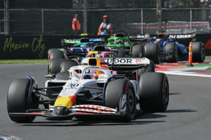 La maniobra de Liam Lawson que generó alarma en México: “No redujo la velocidad bajo bandera&nbsp;amarilla”