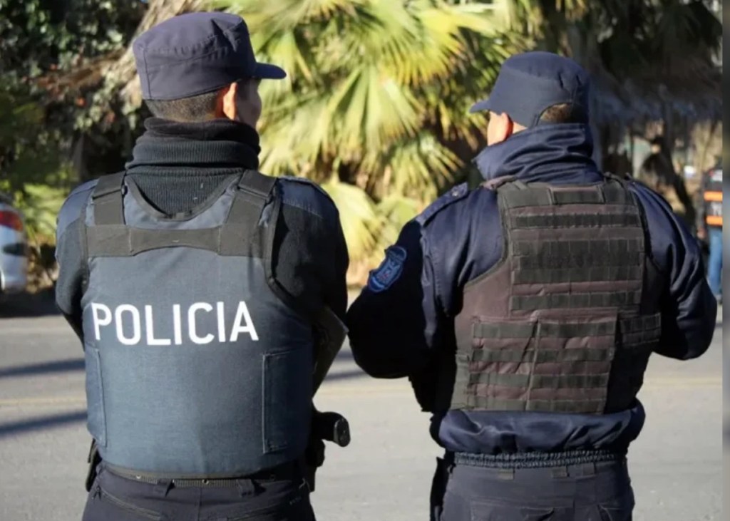 Abuso de Autoridad: Echaron a un Subcomisario de Mendoza por Falso Allanamiento y&nbsp;Amenazas