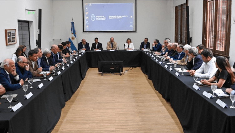 Luego de diez años de inactividad, el SENASA reactivó su Consejo Consultivo para potenciar la calidad y las exportaciones&nbsp;argentinas