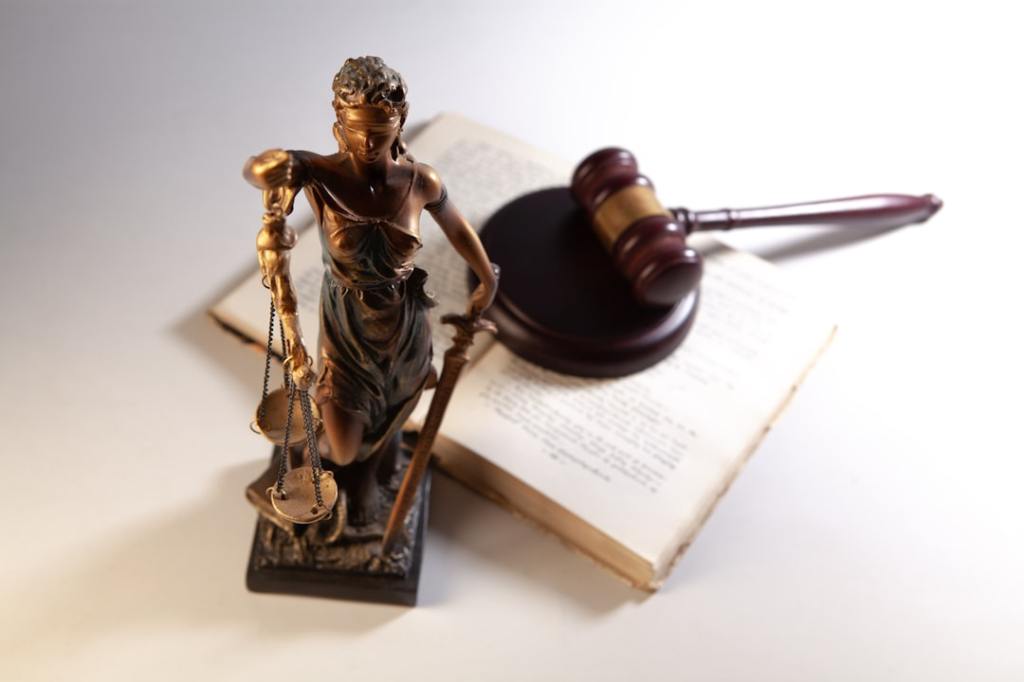 Indemnización por despido: tribunal rechaza desvinculación informal por&nbsp;WhatsApp